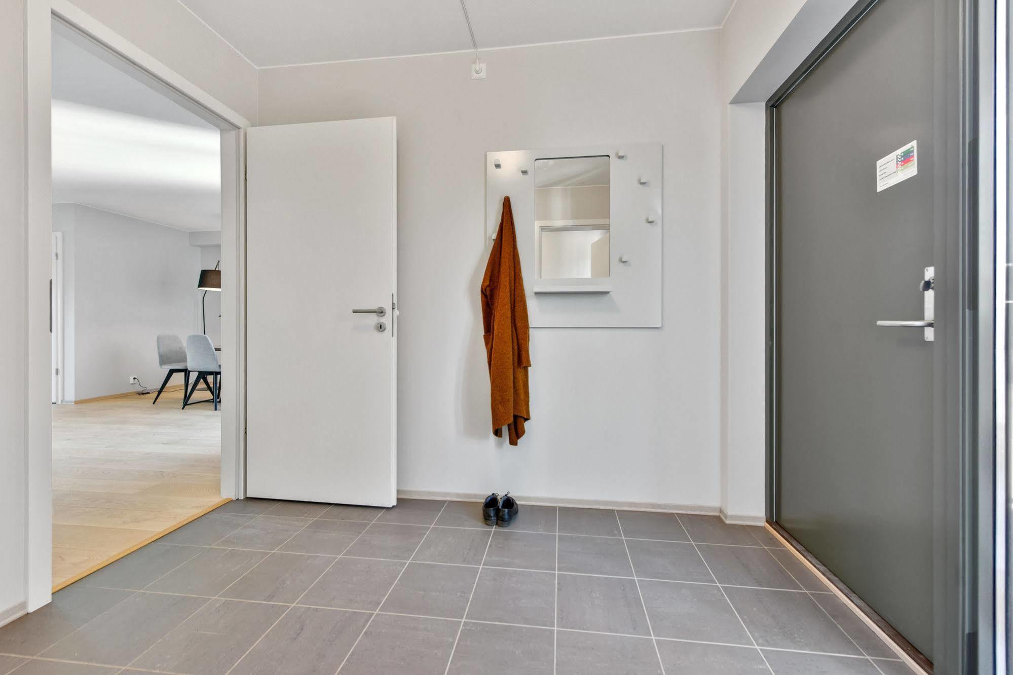 Forenom Serviced Apartments Oslo Majorstuen Buitenkant foto